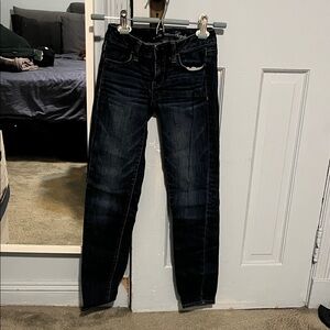 American Eagle Outfitters Women's Dark Wash Skinny Jeans Y2K Authentic Low rise